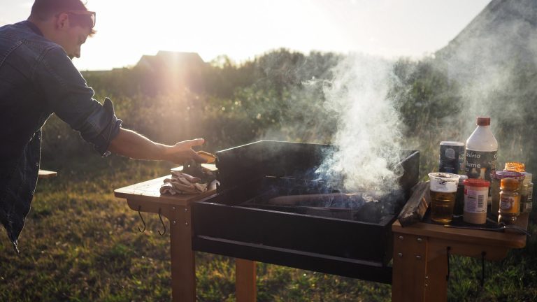 Travel Kitchen Set: The Essentials for Cooking While Traveling