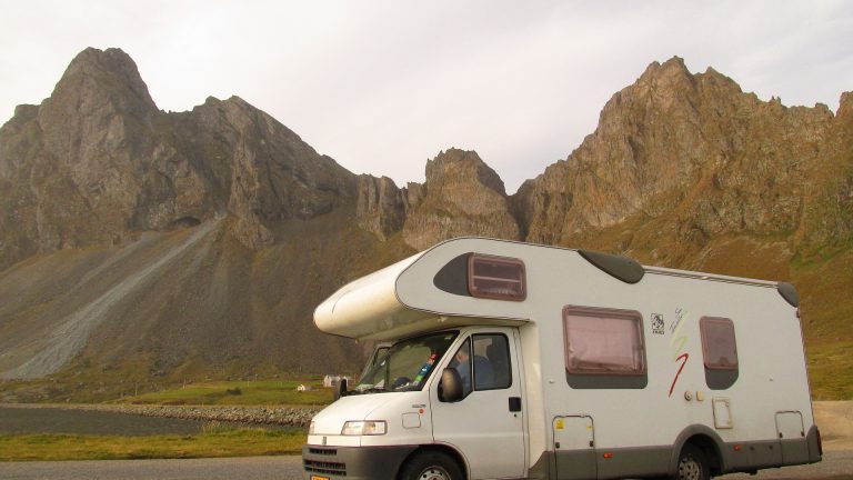The Benefits of Traveling in a Campervan